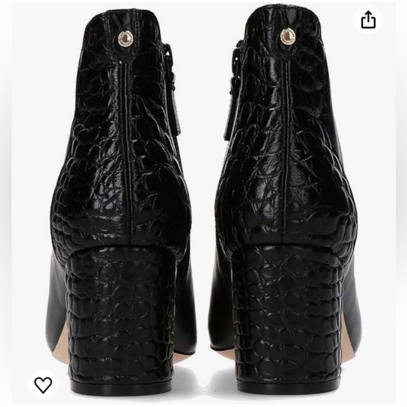 𝅺Cole Haan Nella Black Leather & Crocodile Ankle Bootie Almond Toe Size 10 - Picture 3 of 14